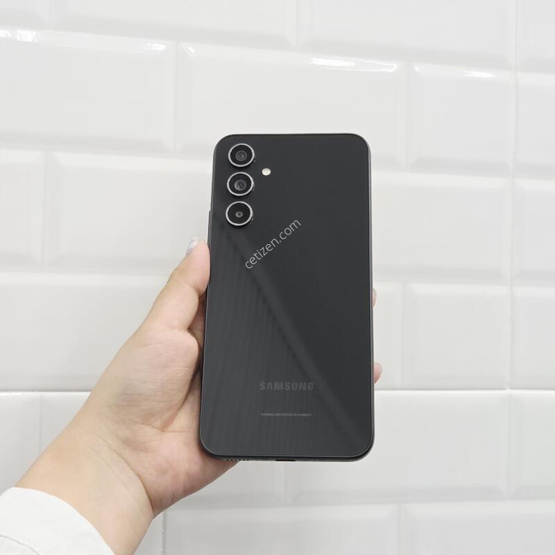 ����������4 ���� 128GB