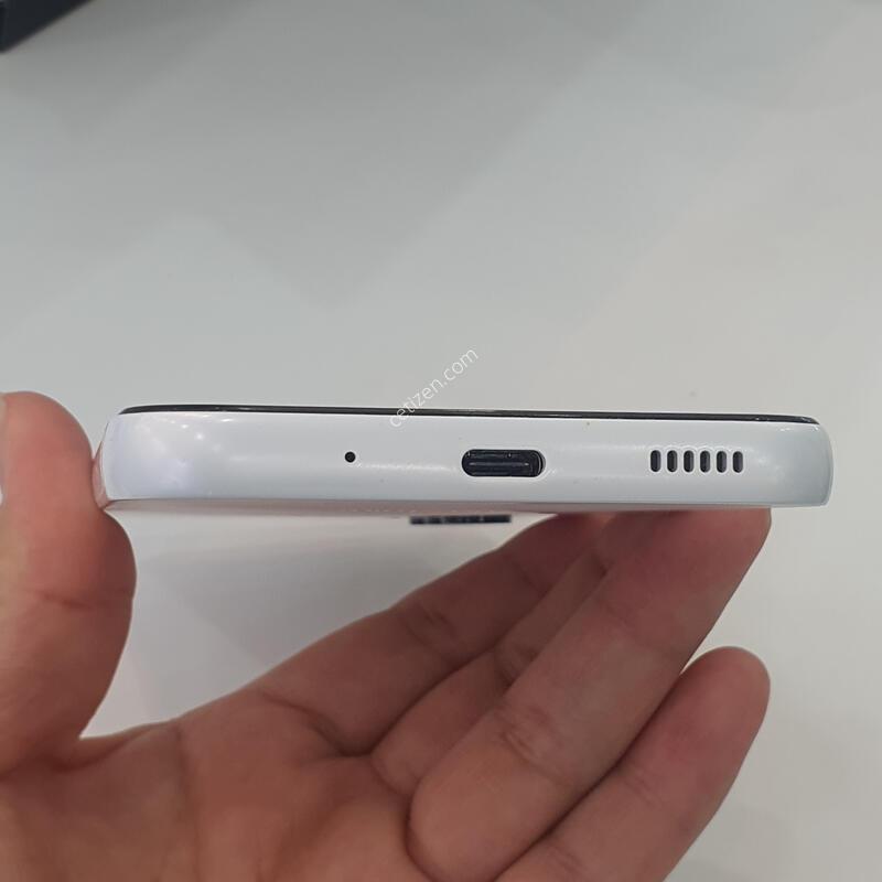 ������ ����3  ȭ��Ʈ 128GB