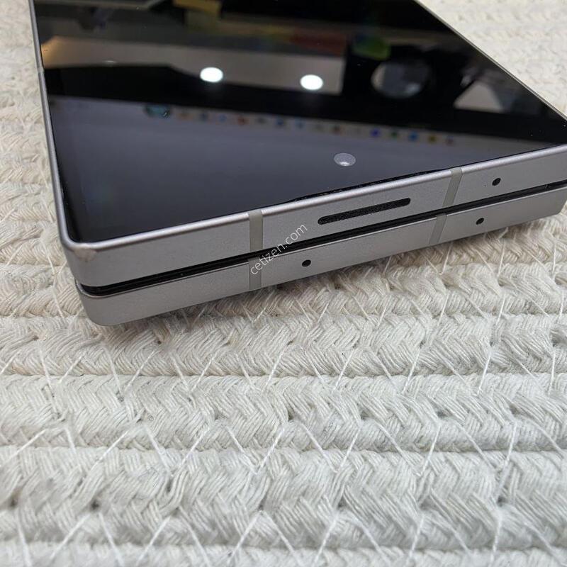 ������ ����6 512GB �ǹ������� �Ǹ��մϴ�.