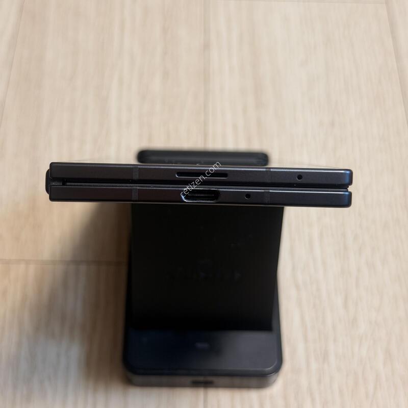 S�� F966 ������Z����7 ��Ʈ���� 256GB