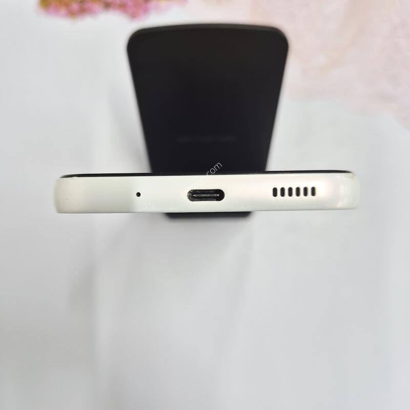 ����������3 ȭ��Ʈ 128GB