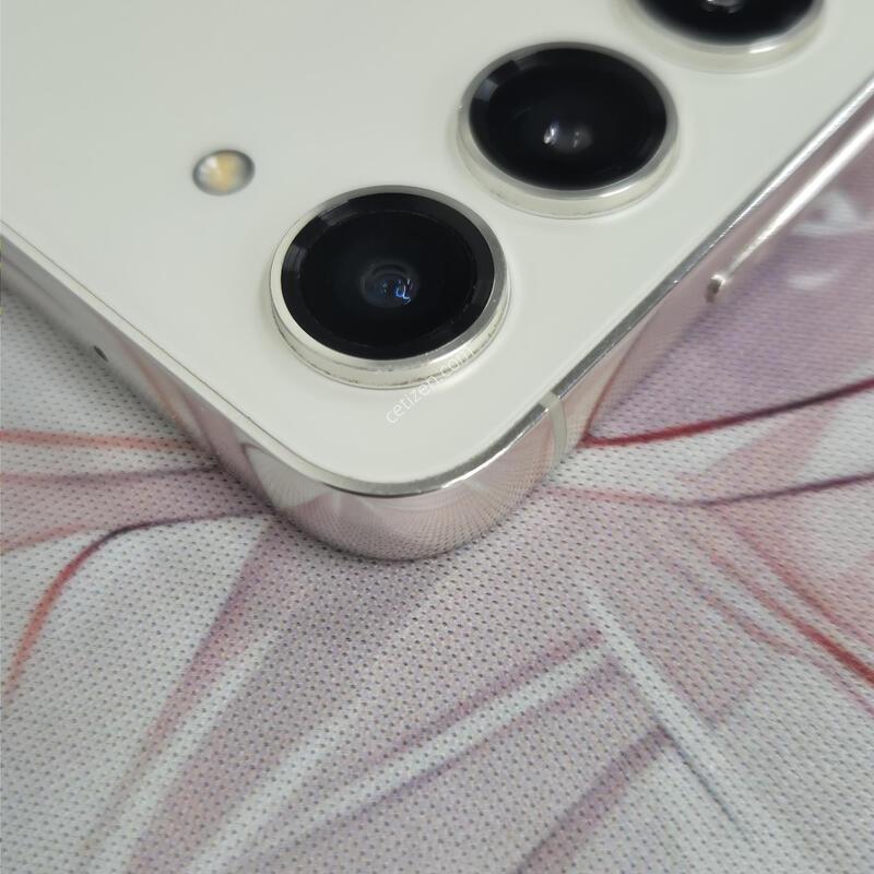 23 512GB ƯSSS��