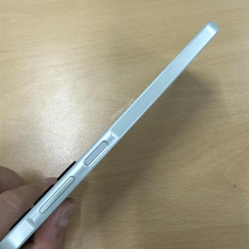 ������A16 �׸� S�� 128GB