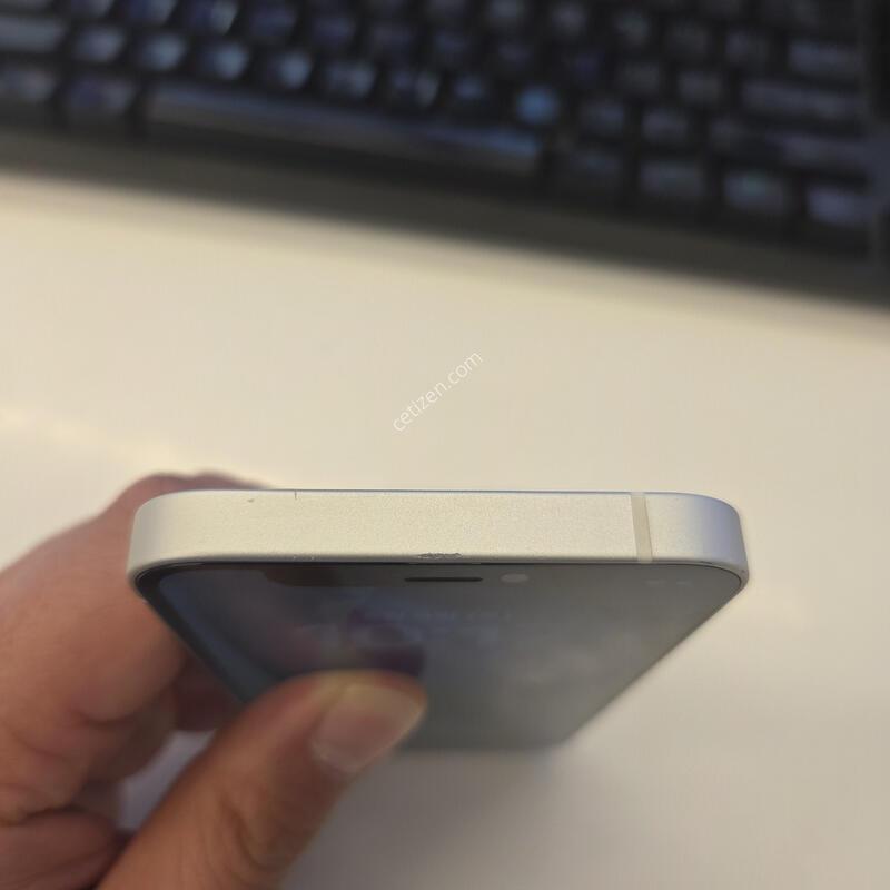 ������12�̴� 128�̰� ȭ��Ʈ