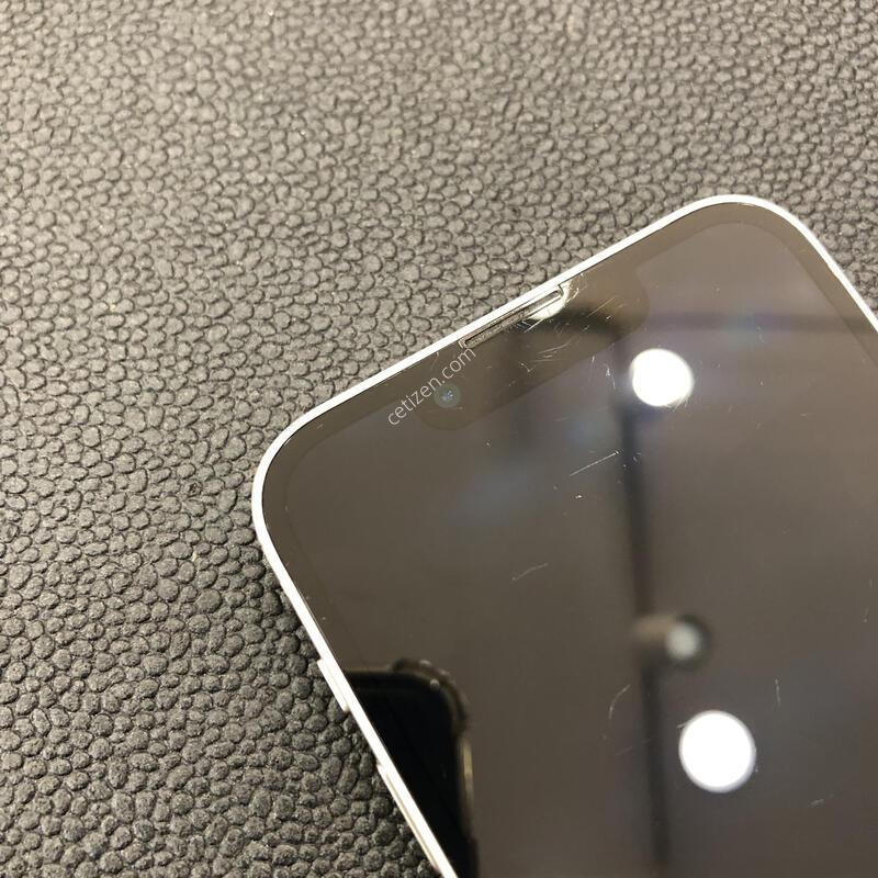 ������13�̴� ȭ��Ʈ 128G,�����ϰ� �Ǹ��մϴ�,���͸�����80%