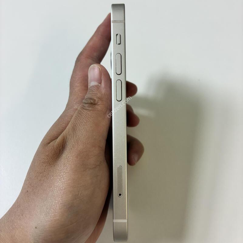 ������ 13�̴� ȭ��Ʈ 128g ���͸� 76% ������ �Ǹ��մϴ�.