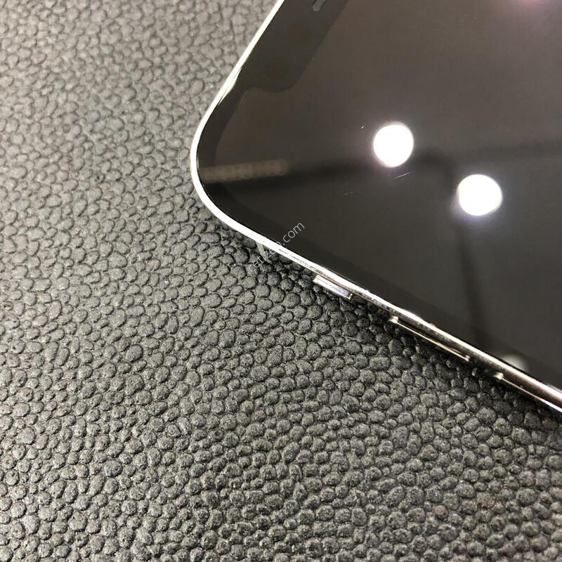 ������12���� ȭ��Ʈ 128G,����� ���ƿ�