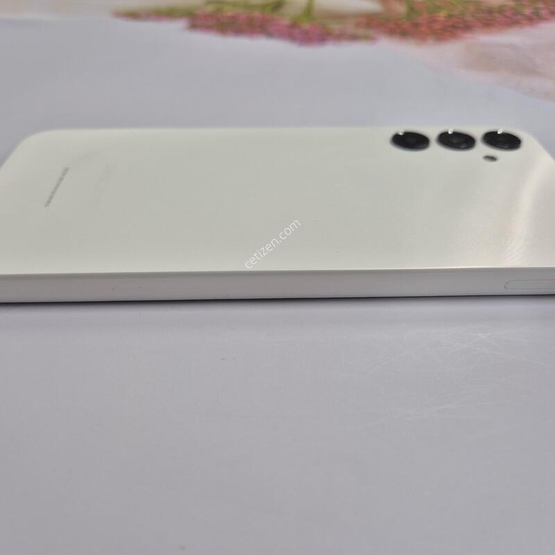 ����������3 ȭ��Ʈ 128GB