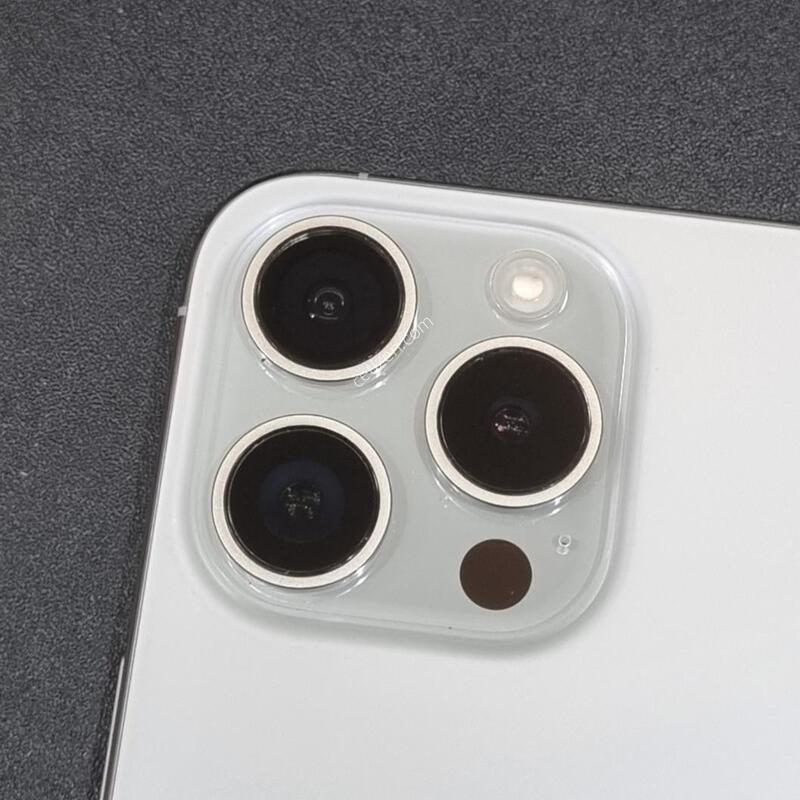 ������15���� 256GB ƼŸ�� ȭ��Ʈ ���͸� 86%