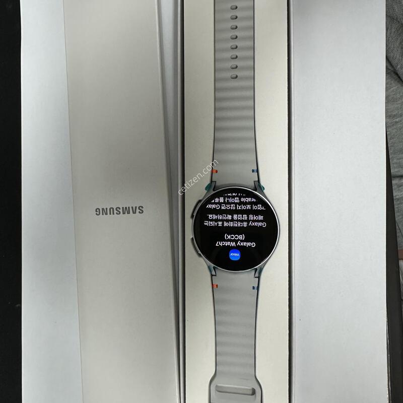 ������ ��ġ 7 44mm LTE