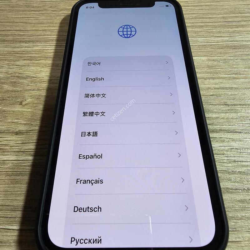 ������ 12 �̴� ȭ��Ʈ 128Gb
