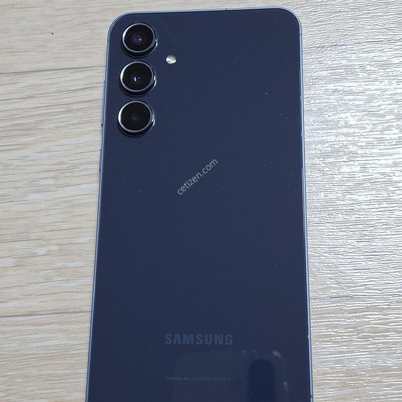 ����������5