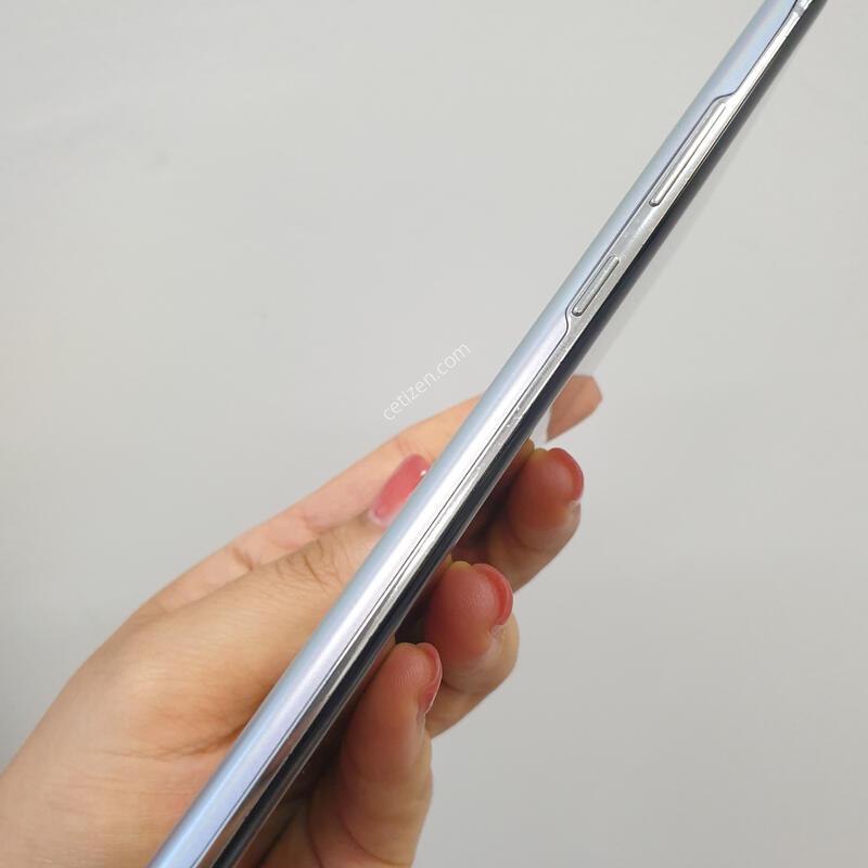 S10 5g 677