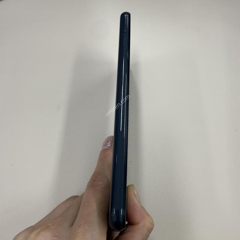 ������A13 64GB