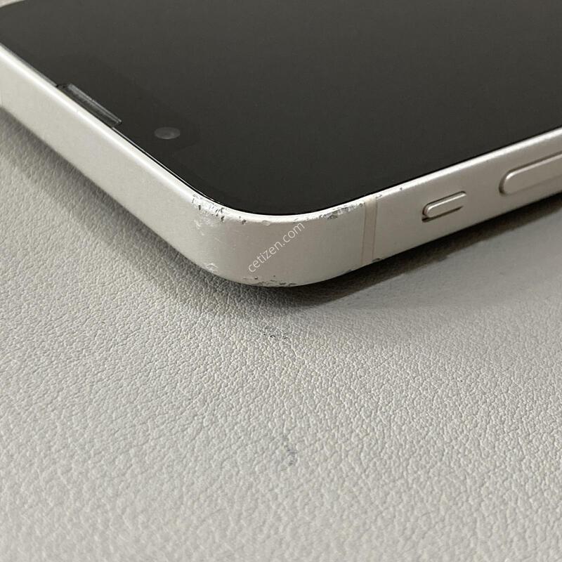 13�̴� ȭ��Ʈ 128G ���͸�����80%
