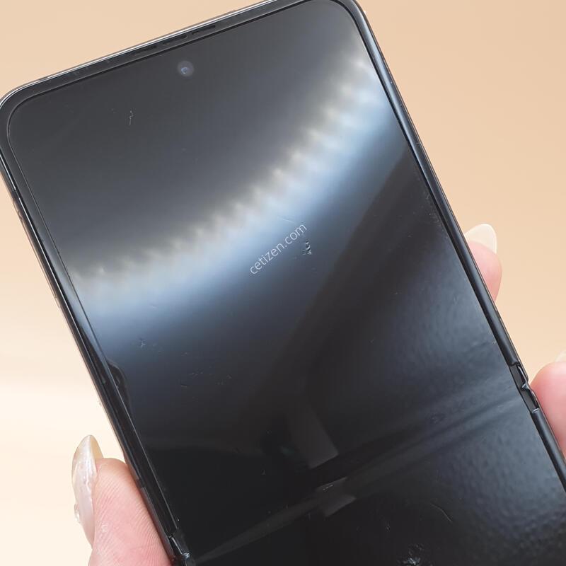 ������ Z�ø�4 5G 256G F721N ���� �Ǹ��մϴ�