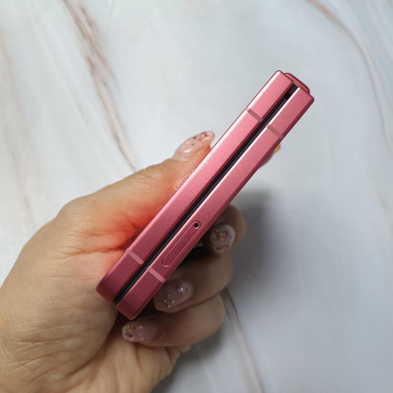 SK ������ Z�ø�7 �ڶ����� 256G S�� �Ǹ��մϴ�