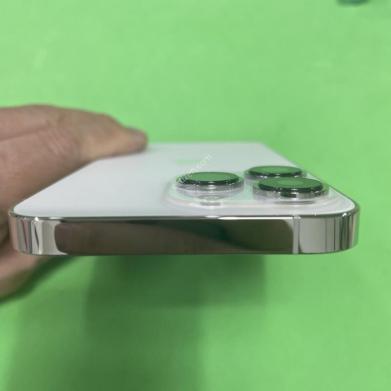 ������13���� �ǹ� 512�Ⱑ SS��(���͸�100%)�Դϴ�.
