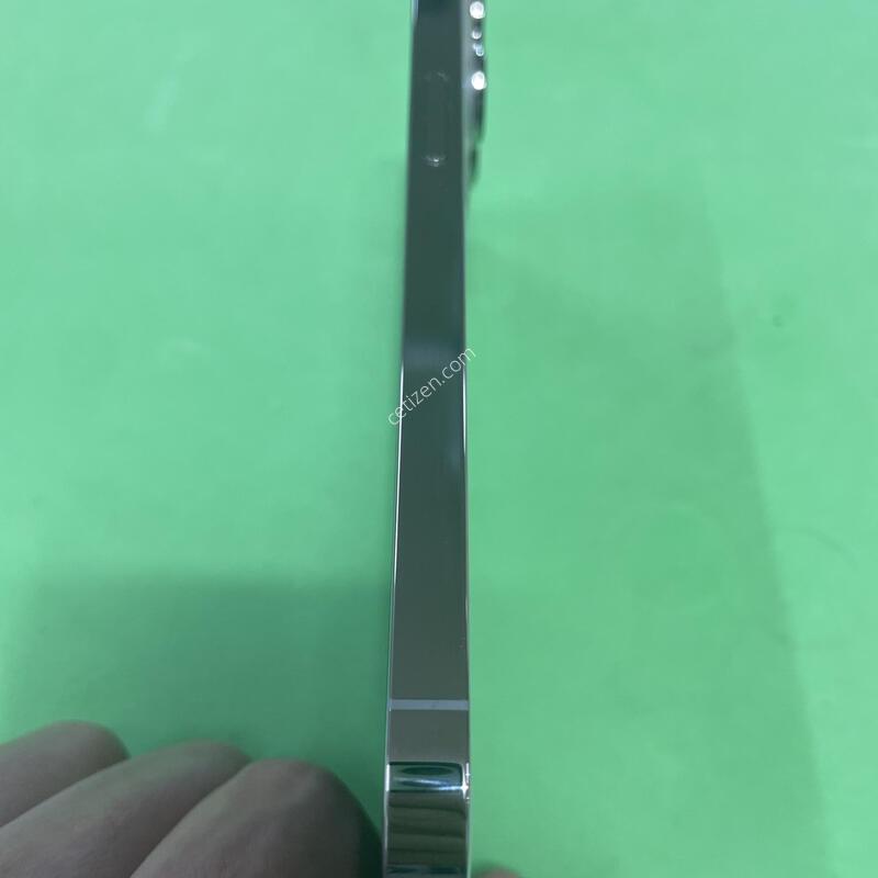 ������13���� �ǹ� 512�Ⱑ SS��(���͸�100%)�Դϴ�.