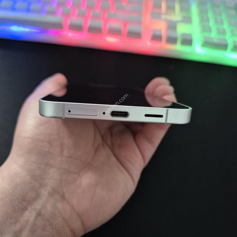 ������ S24 �÷��� �����׷���