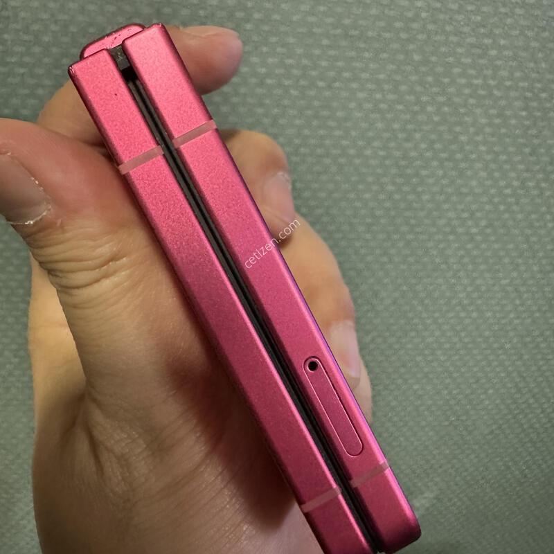 ������Z�ø�7 256GB