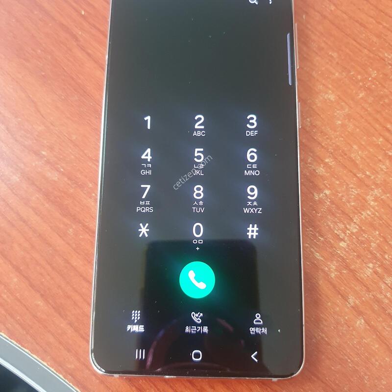 ������ S21 �ΰ��˴ϴ�