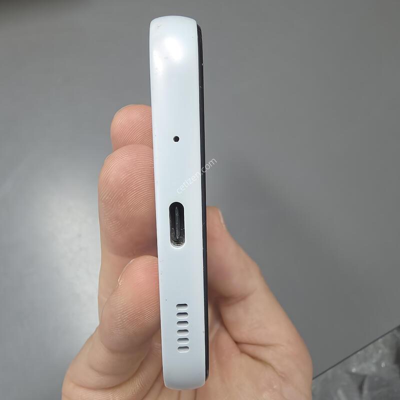 (831)����������3 128 �Ǹ��մϴ�