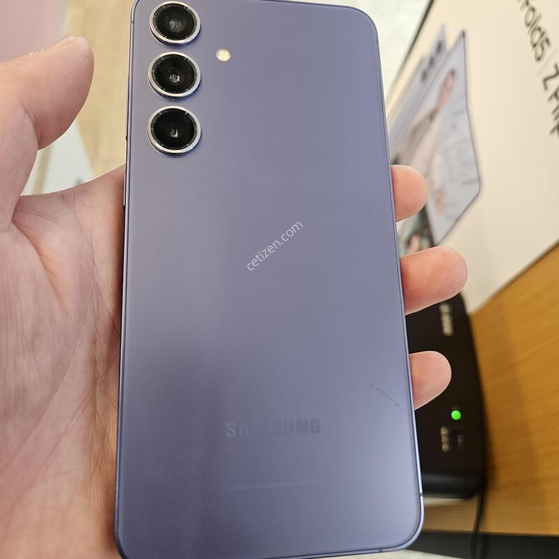 ���ڱ⽺��������SS�� S24+ ���̿÷� 256GB �����