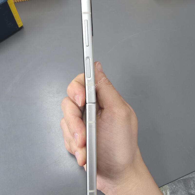 (131)������z�ø�3 256 �Ǹ��մϴ�