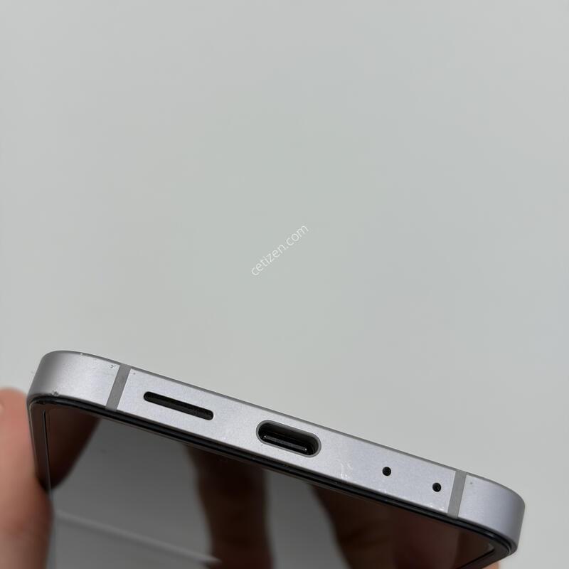 ��Ʈ�ø�6 256g  �������� ���̽�����
