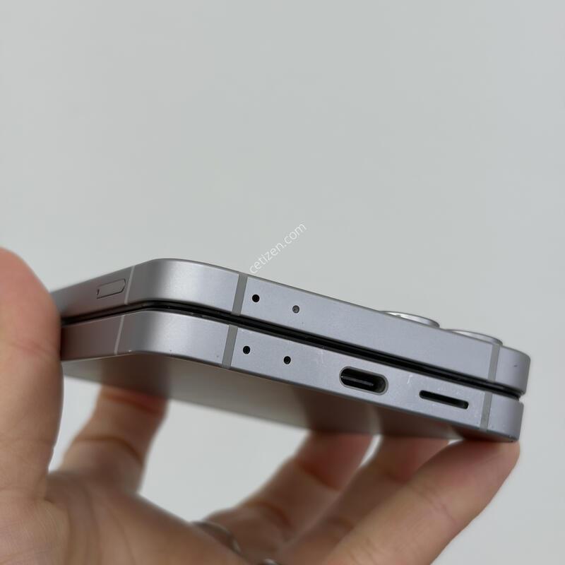 ��Ʈ�ø�6 256g  �������� ���̽�����