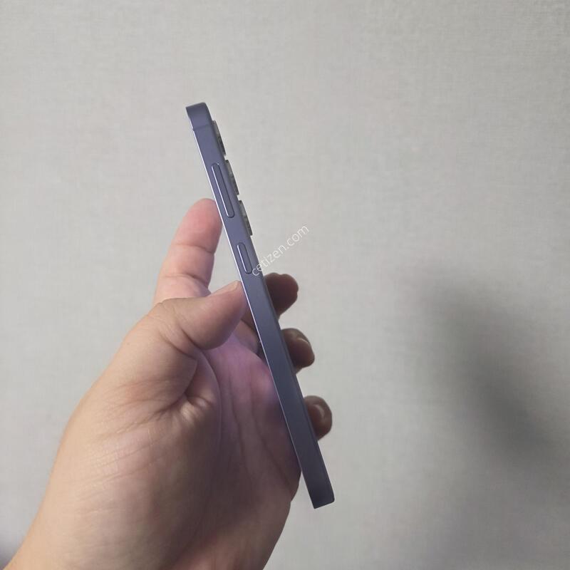 ������ S24 �ڹ�Ʈ ���̿÷� 256�Ⱑ SS�� �Ⱦƿ�~