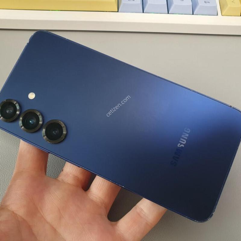 ������ S25 / 512GB / ���̺�
