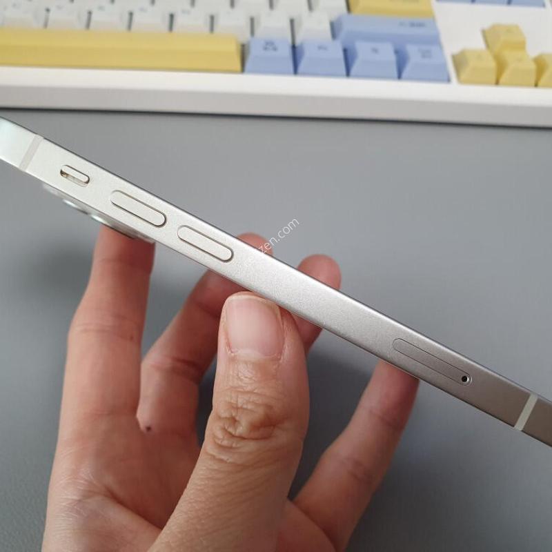 ������13 �̴� / 128GB / ȭ��Ʈ / ���͸����� 88%