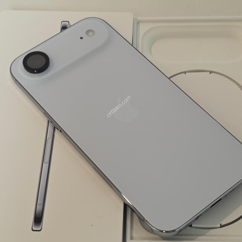 ������ ���� ��ī�̺��� 512GB SS�� �Ǹ��մϴ�