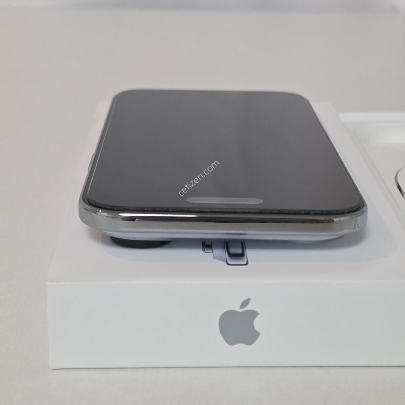 ������ ���� ��ī�̺��� 512GB SS�� �Ǹ��մϴ�