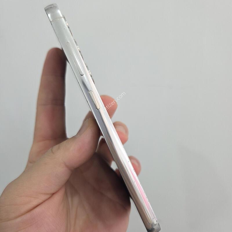 ������ S23 256GB ȭ��Ʈ