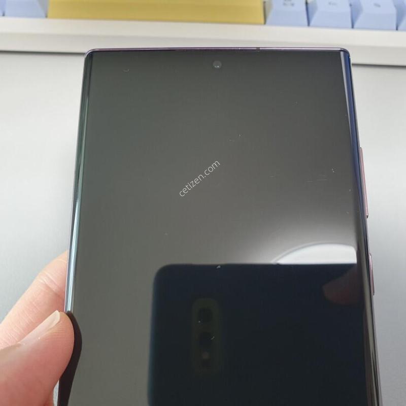 ������ S22 ��Ʈ�� / 256GB / ���ǵ�