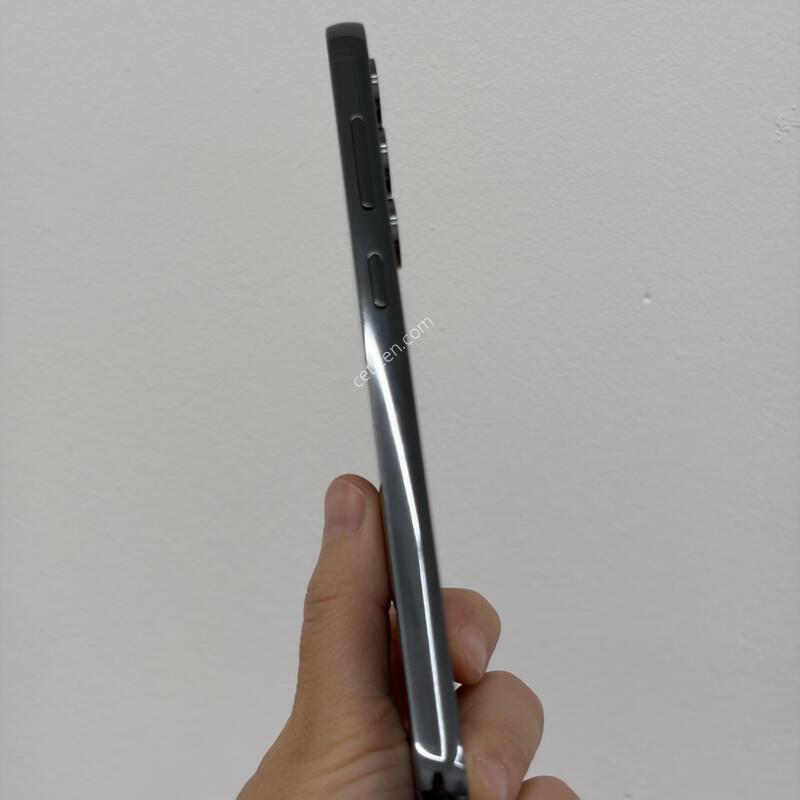 �������� ������ S23�÷��� 512g �˴ϴ�