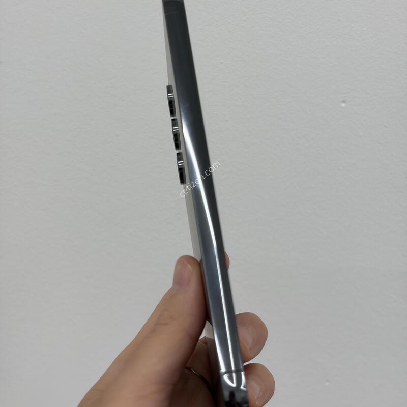 �������� ������ S23�÷��� 512g �˴ϴ�