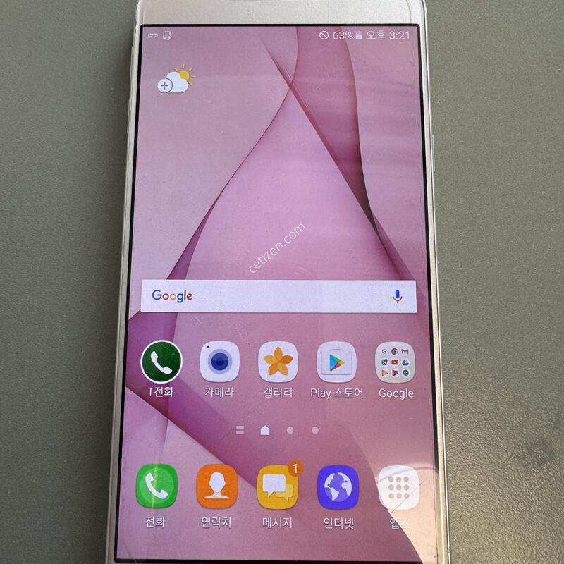 ������ A8