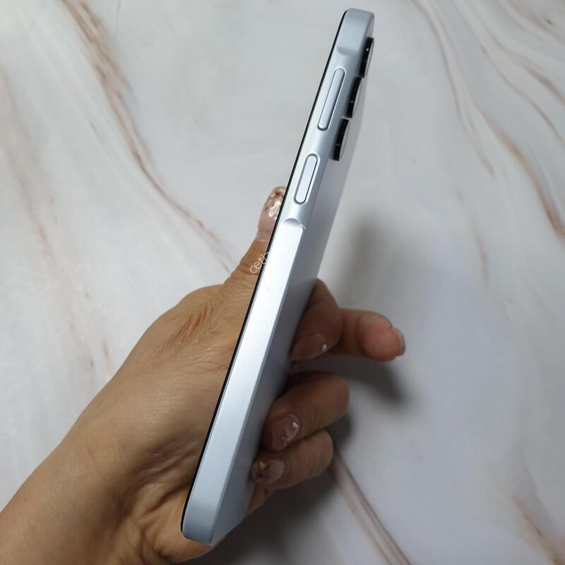 LG ������ ����3 ȭ��Ʈ 128G S�� �Ǹ��մϴ�