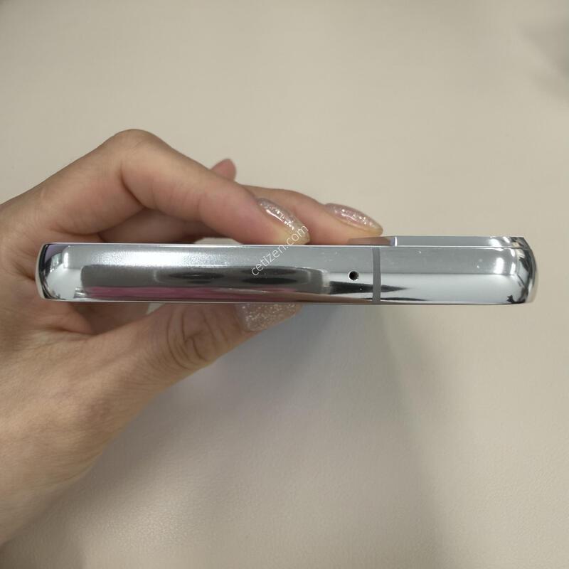 ������S22 256GB