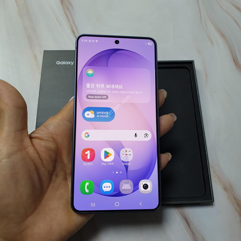 LG ������ S26 ���̿÷� 256G �̻�� Ǯ�ڽ� �Ǹ�