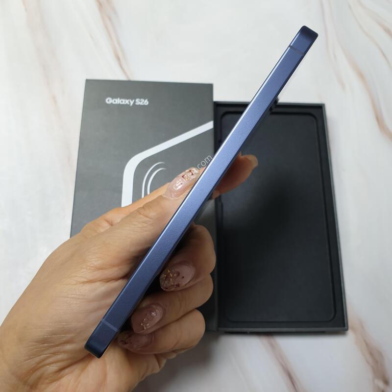 LG ������ S26 ���̿÷� 256G �̻�� Ǯ�ڽ� �Ǹ�