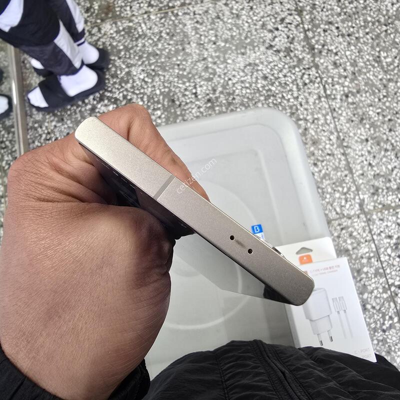 SK S24��Ʈ�� 256G �׷��̻��� �������� ����� �˴ϴ�
