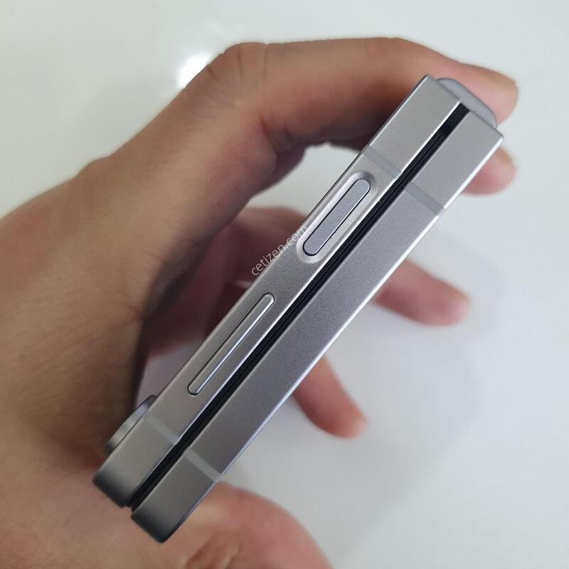 �������ø�6 256G ���ܻ� ������ �߰��� �����