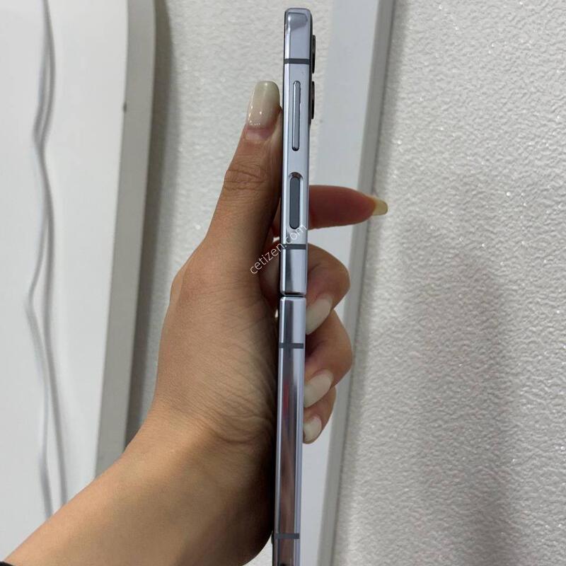 ���ܻ�)������Z�ø�4 ���� 256GB Y1815