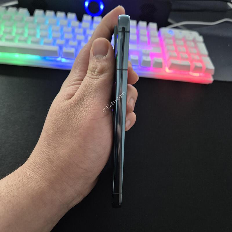 ������ S22 �׸� 256G