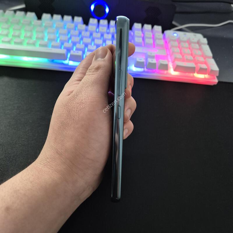 ������ S22 �׸� 256G